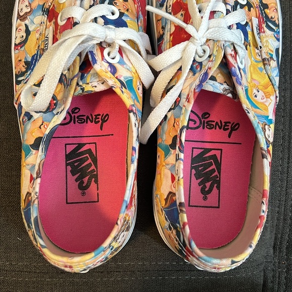 Disney Princess Vans - *RARE* - Picture 7 of 11